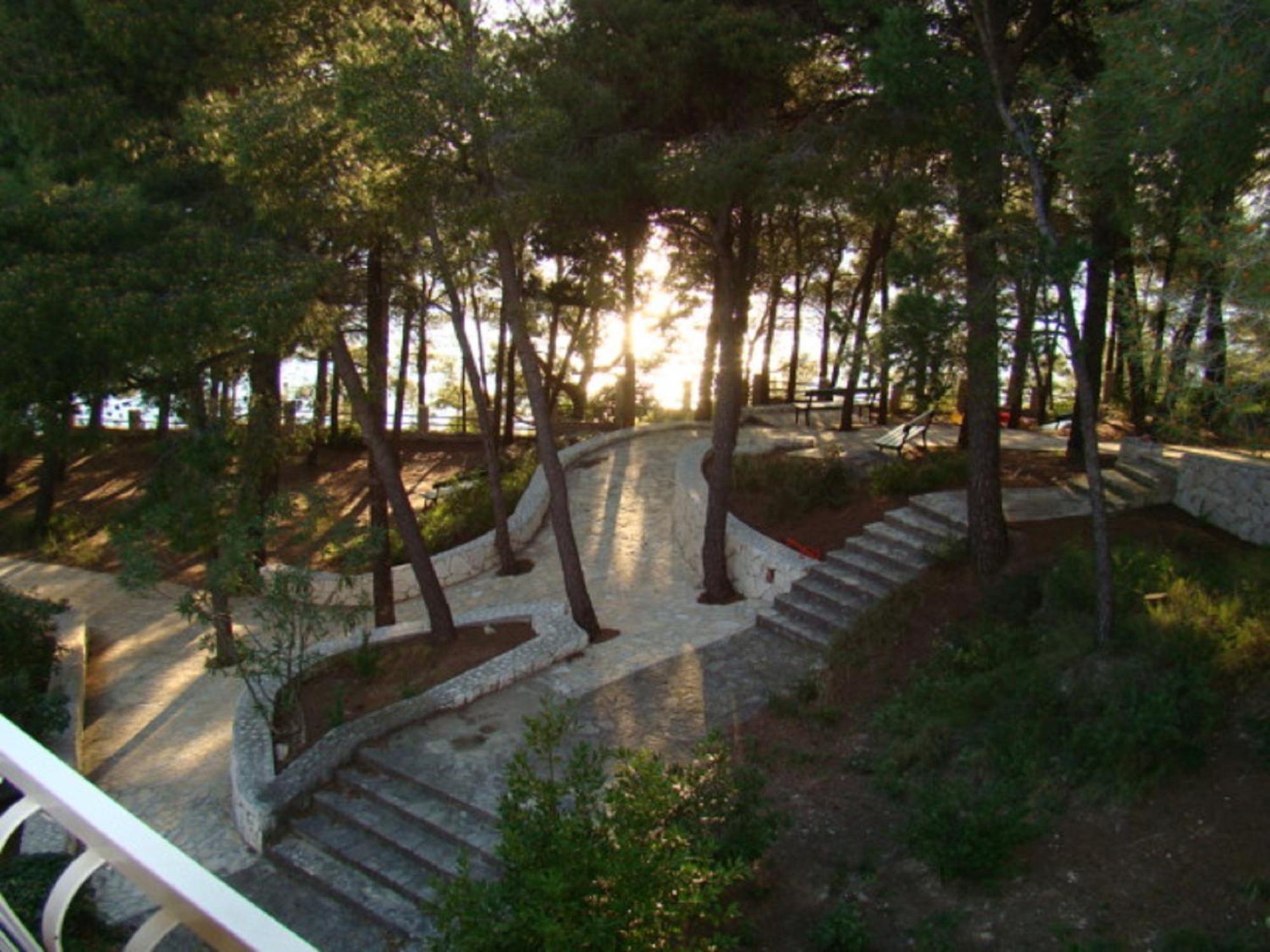 Lavica Apartment *